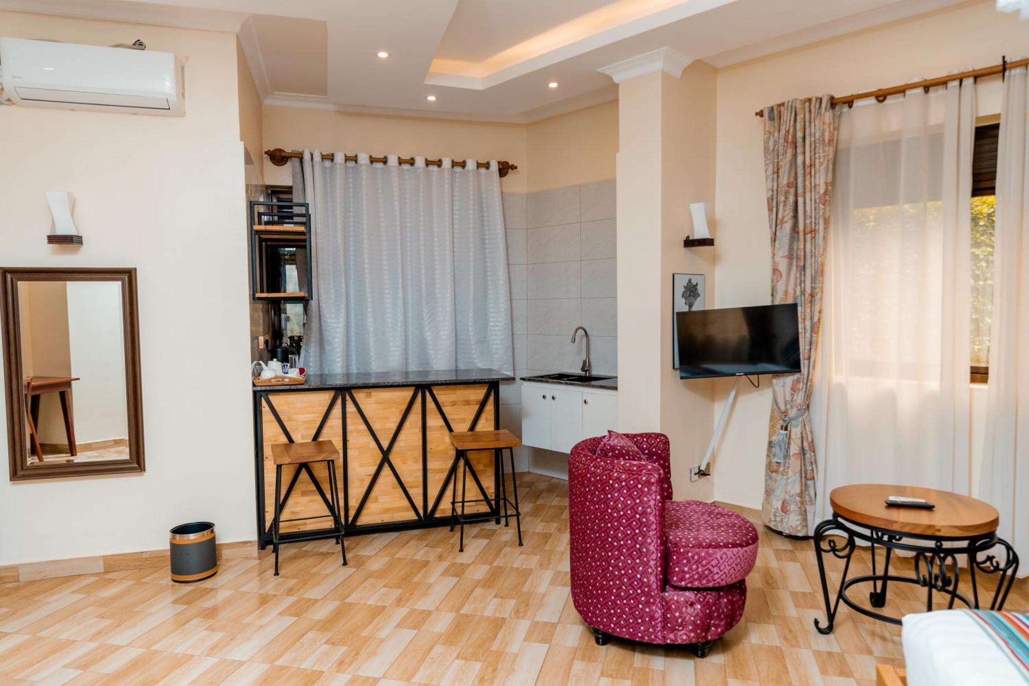 Las Vegas Garden Hotel Mbarara Eksteriør billede